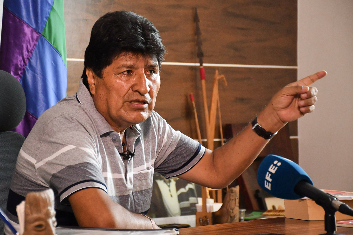 El expresidente Evo Morales (2006-2019) habla durante una entrevista con la agencia informativa EFE este jueves, en Lauca Eñe (Bolivia). (Foto de Jorge Ábrego de la agencia EFE)