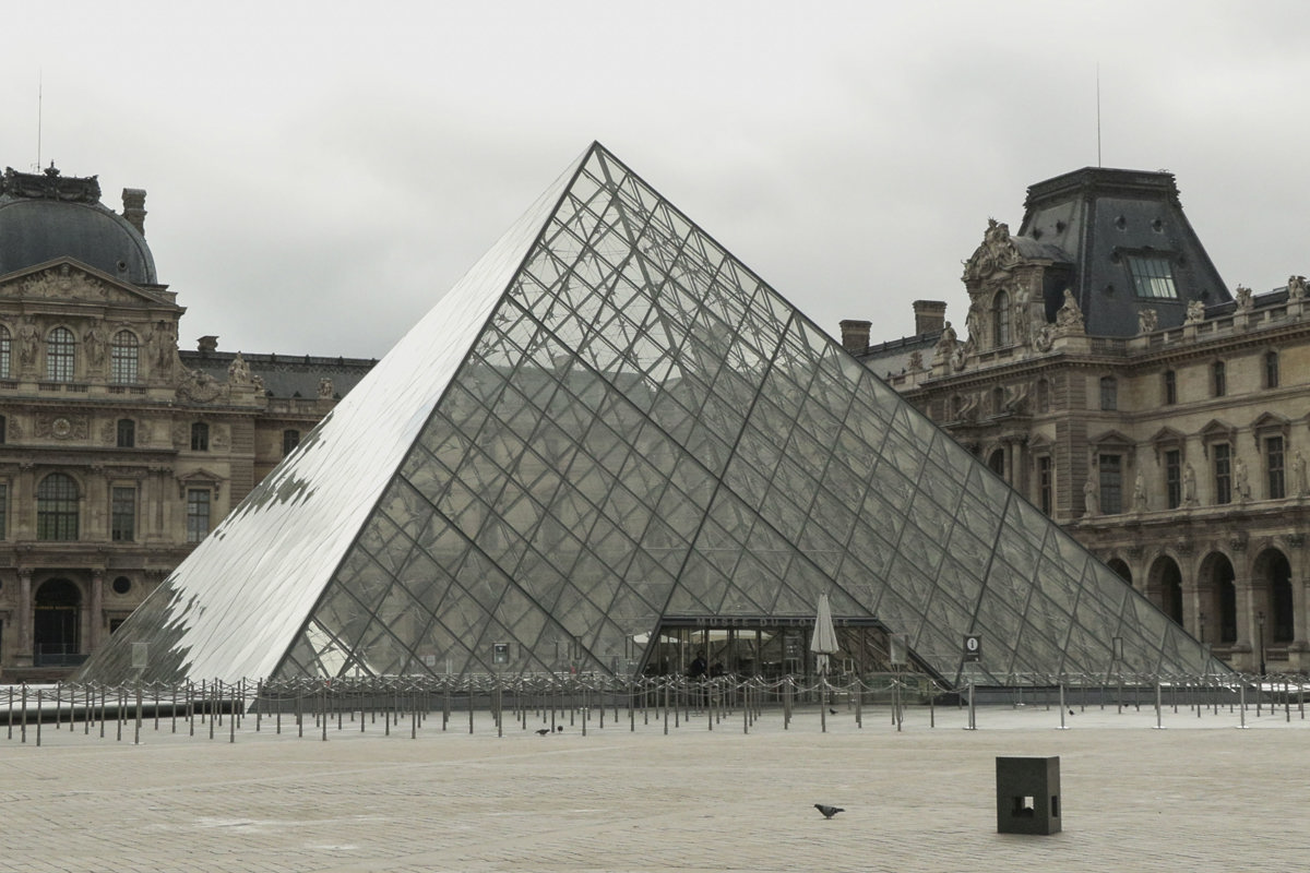 Foto de Louvre, en París, Francia. (Foto de Edgar Sapiña Manchado de la agencia EFE)