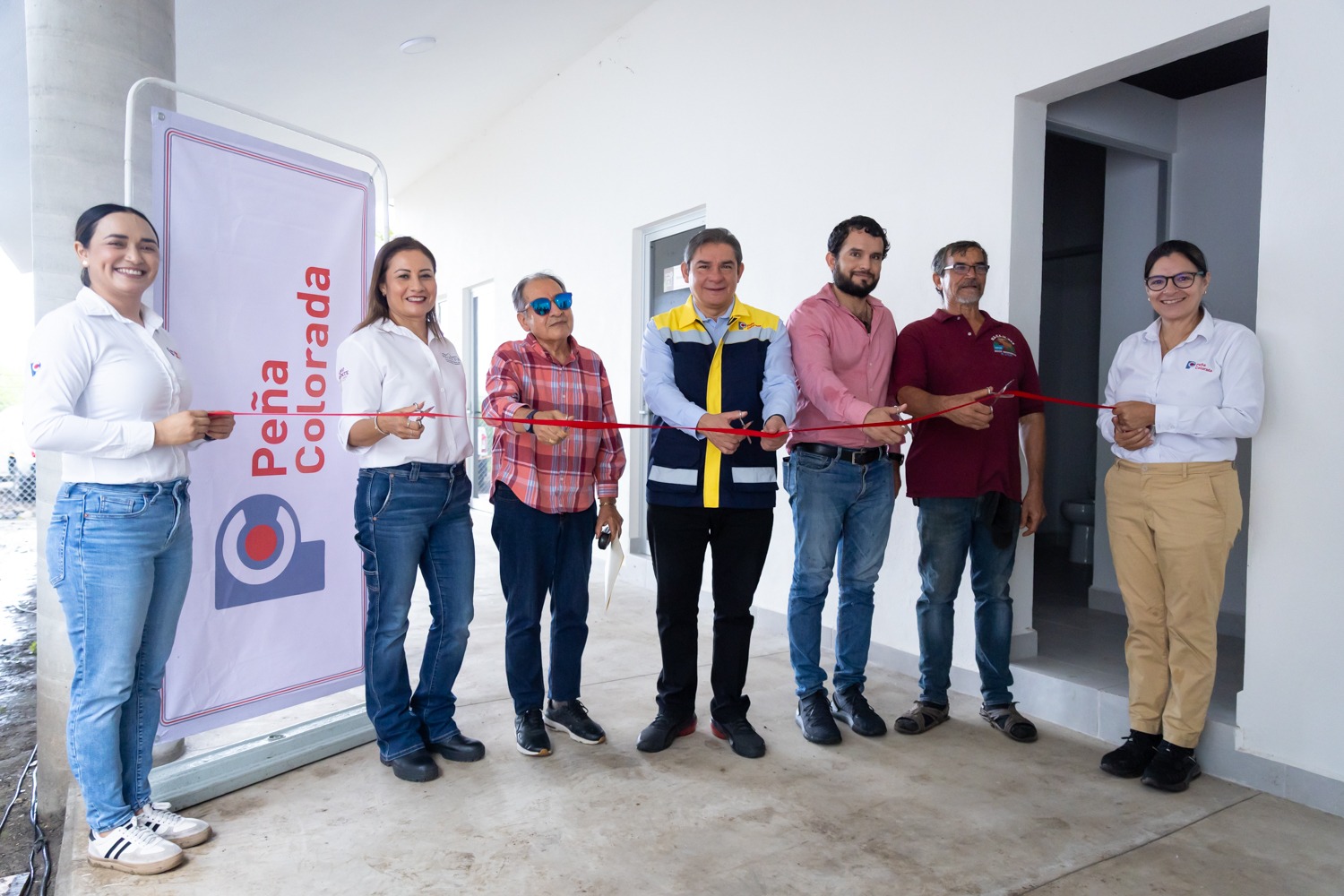 Foto del comunicado de prensa.