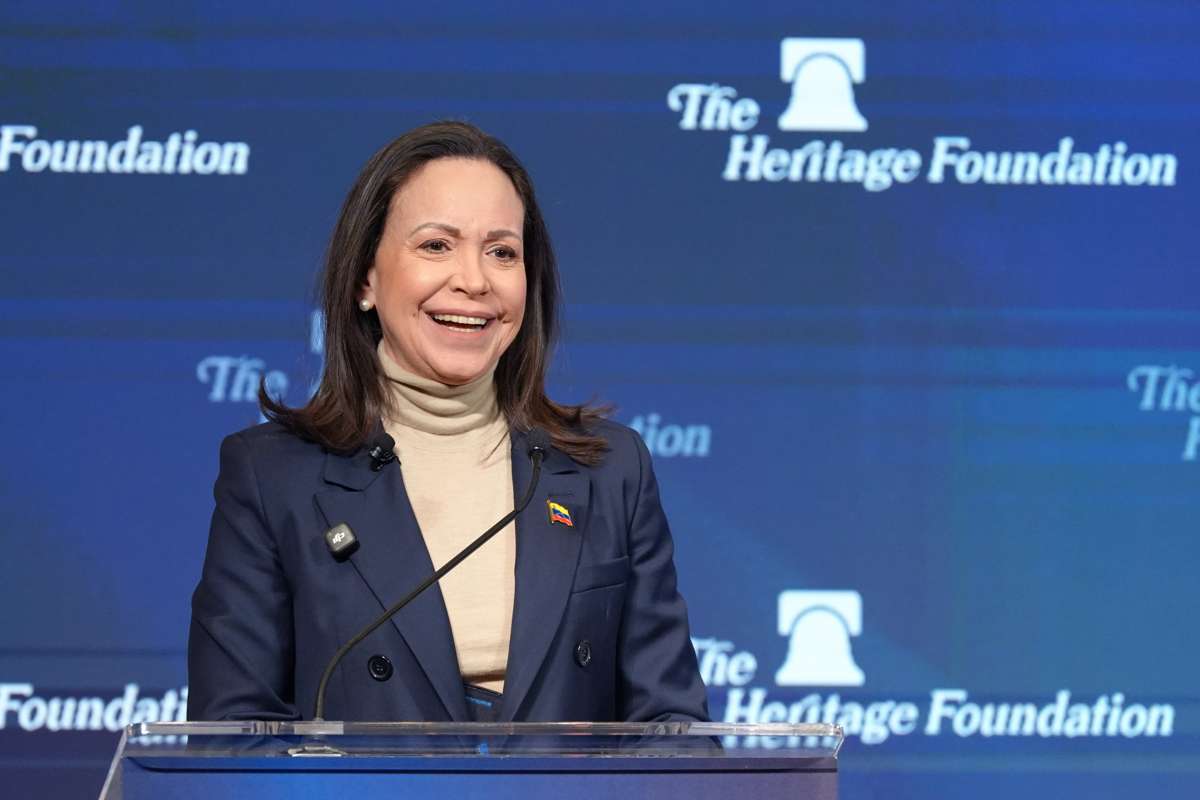 La líder opositora venezolana y Premio Nobel de la Paz, María Corina Machado, habla en una rueda de prensa este viernes, en Washington (Estados Unidos). (Foto de Octavio Guzmán de la agencia EFE)