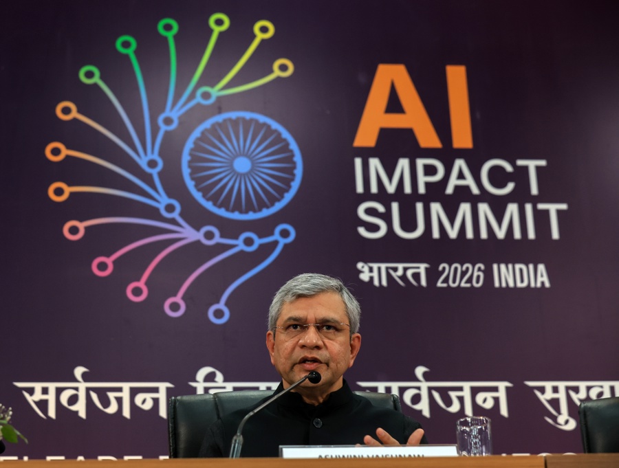 El ministro de Tecnología de la Información indio, Ashwini Vaishnaw, en Nueva Delhi, la India. (Foto de EFE)