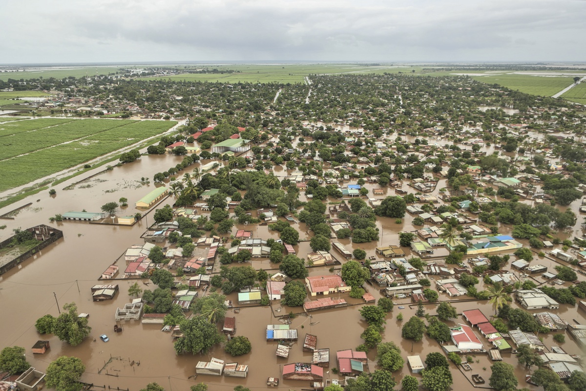 Vista de las inundaciones en Mozambique. (Fotografía de archivo de Luisa Nhantumbo de la agencia EFE/EPA)