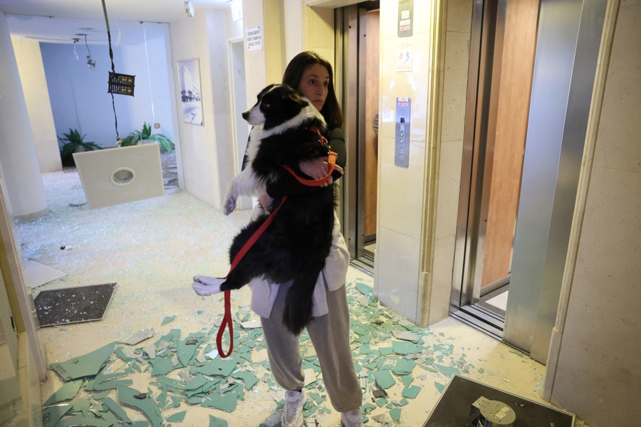 Irán ataca una importante central eléctrica en el norte de Israel