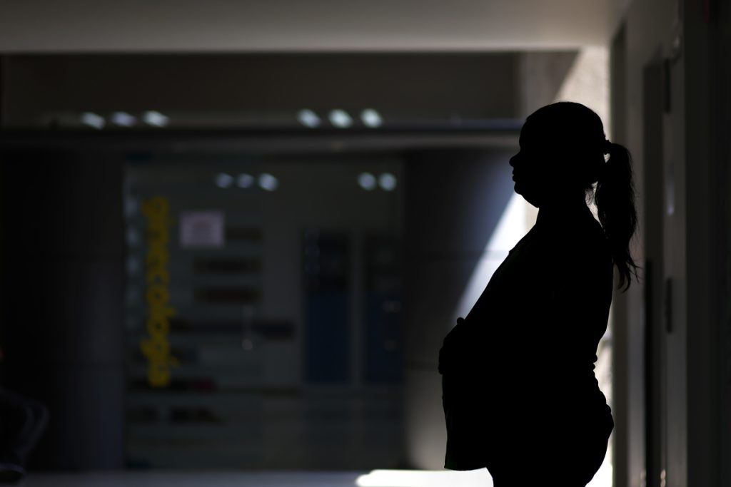 Una mujer embarazada. (Fotografía de archivo de Francisco Guasco de la agencia EFE)