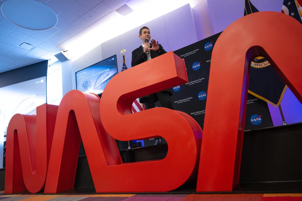 La agencia espacial estadounidense NASA anunció este martes un ambicioso plan de 20 mil millones de dólares para acelerar el regreso a la Luna en 2028, realizar alunizajes tripulados cada 6 meses y construir un base lunar permanente en los próximos 7 años. (Foto NASA)