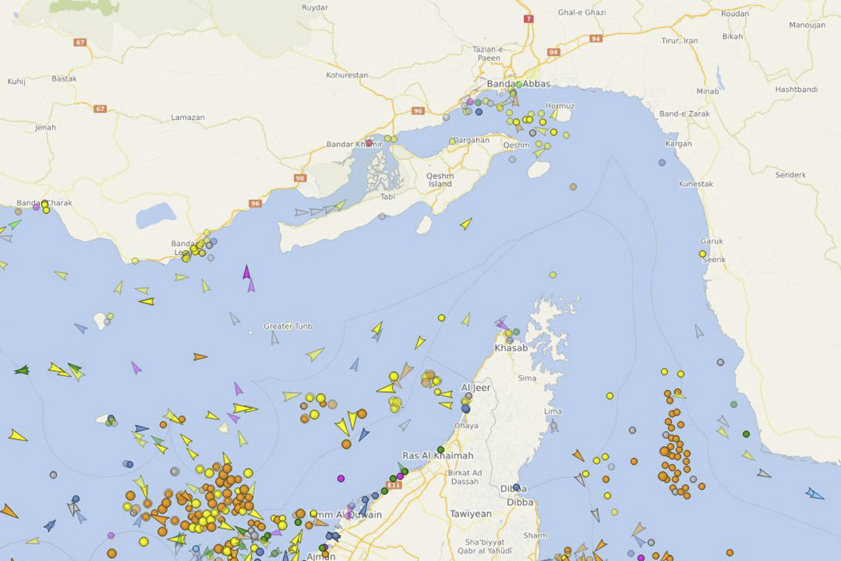 Captura que muestra la disminución del tráfico marítimo en el estrecho de Ormuz. (Foto de Vesselfinder.com)