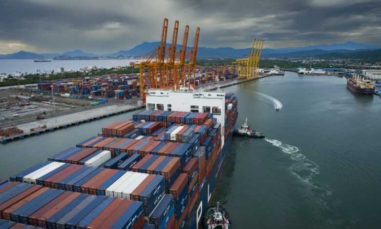 Supera puerto de Manzanillo los 1.7 millones de TEUs en los primeros 5 ...