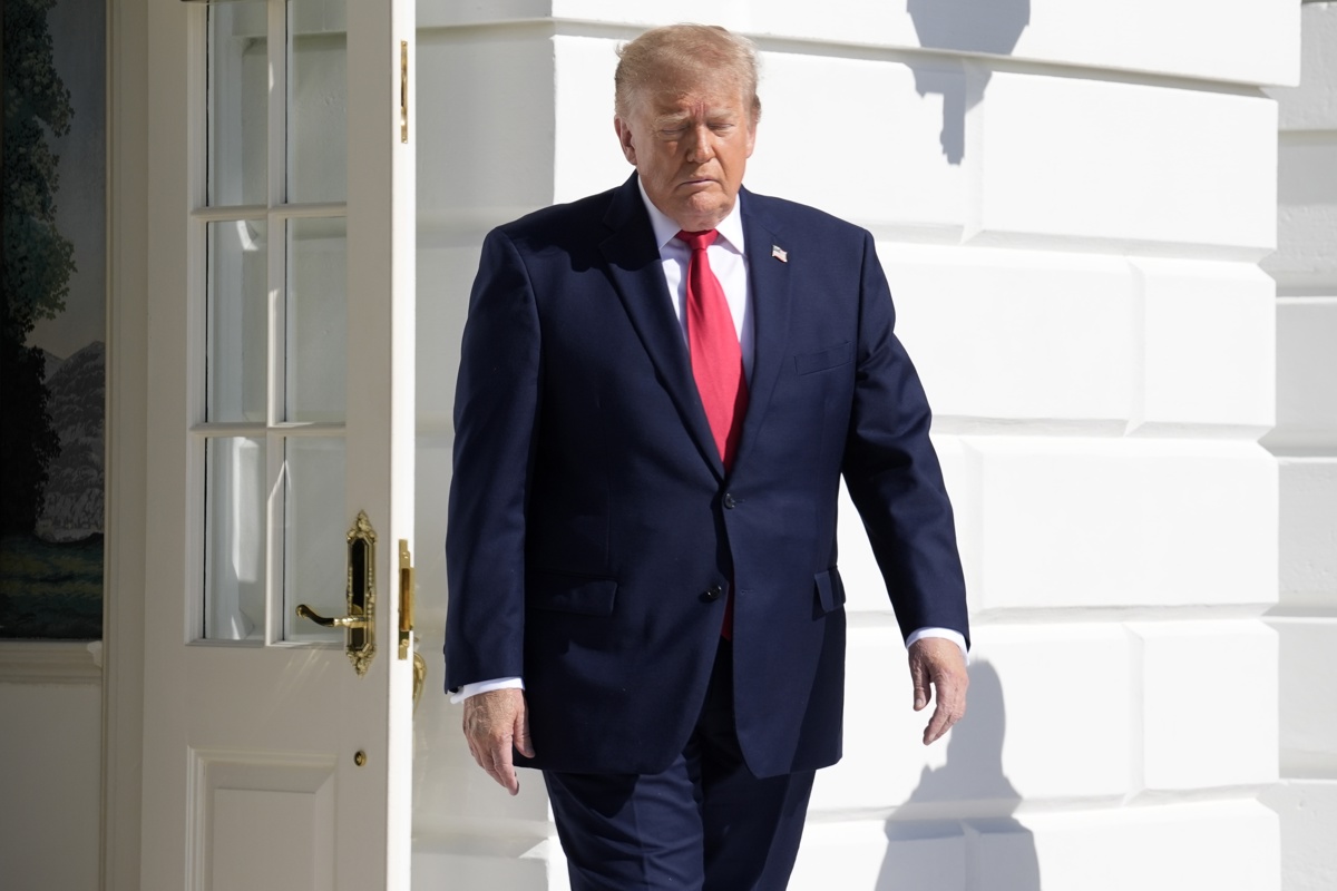 Trump cuestiona elecciones en Brasil y las califica de “fraudulentas”